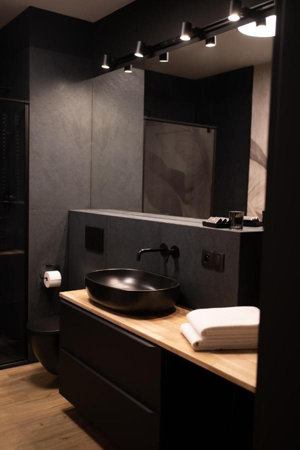 Apartament No1 Wyszynskiego Wroclaw Ngoại thất bức ảnh