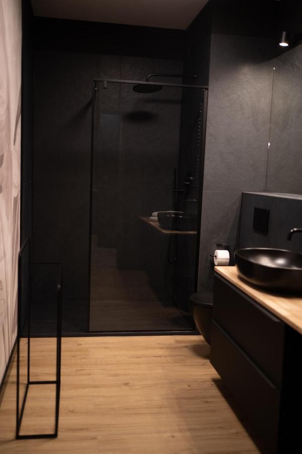 Apartament No1 Wyszynskiego Wroclaw Ngoại thất bức ảnh